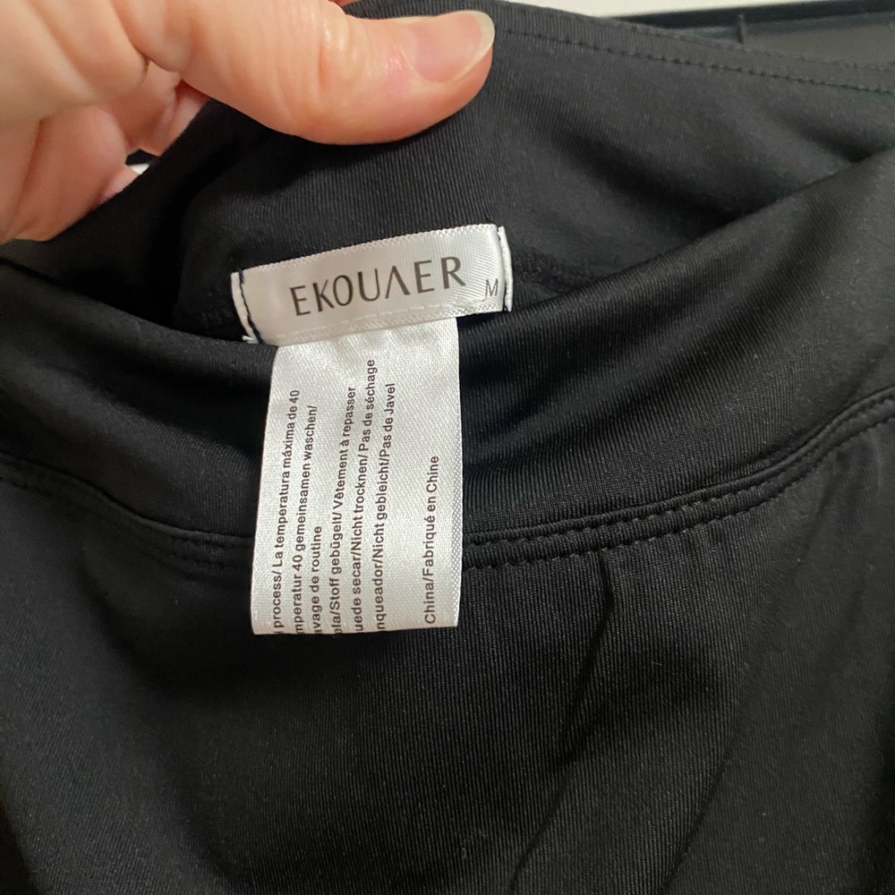 NWOT Skort Black 16” A-Line MEDIUM - Picture 4 of 8